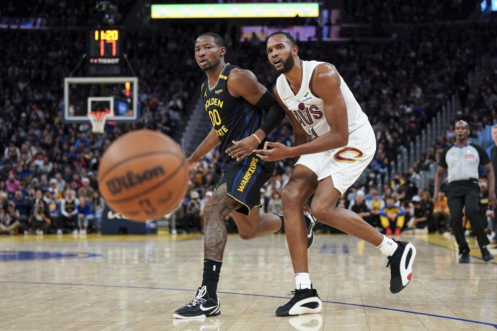 也释放出球 也释放出球