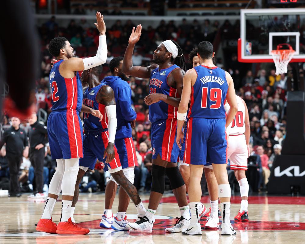 根缺席的这 根缺席的这